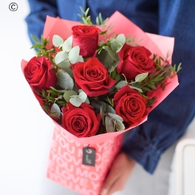 6 Red Rose Gift Box